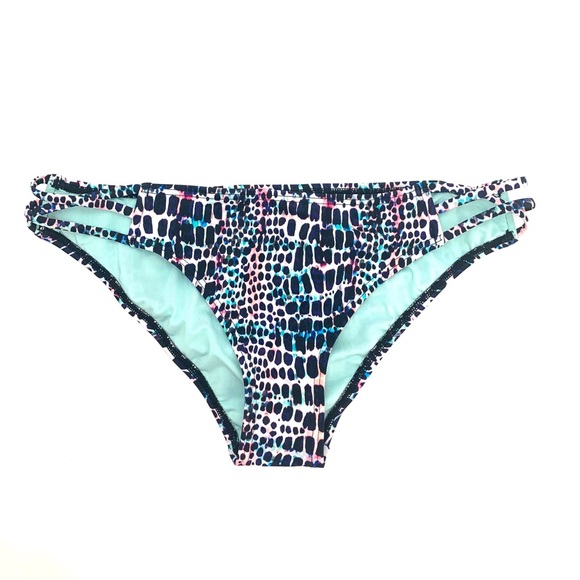 Sundazed Other - Sundazed Leopard Print Bikini Bottoms NEW Large